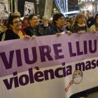 Manifestación en Barcelona contra la violencia machista convocada por la Xarxa de Dones Feministes.