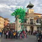 Acto en la plaza de la Constitución de La Robla. PLANILLO