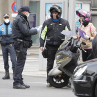 Control de desplazamientos de la policía en la capital. RAMIRO