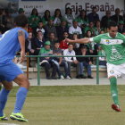 Roberto Puente, a la derecha, no jugará frente al Logroñés.