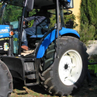 El tractor para Medio Rural desbrozó 300 kilóemtros de márgenes. DLM