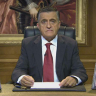 El Gran Wyoming, imitando al Rey en El intermedio.