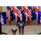 Joe Biden presenta la alianza de defensa en videoconferencia con los primeros ministros de Australia y Reino Unido. OLIVER CONTRERAS