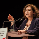 Ada Colau cree que lo lógico es que quién opte a presidir de la Generalitat esté en Cataluña.
