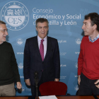 Prieto, Cepedano por Cecale y Hernández, ayer.