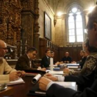 Reunión en la Catedral de los miembros de la comisión de seguimiento de «El sueño de la luz»