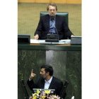 El líder iraní pide aprobar la reestructuración del Gabinete.
