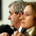 Javier Álvarez Guisasola y la directora general de Recursos Humanos, María del Rocío Lucas