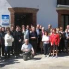 El alcalde de La Pola y los vecinos de La Vid de Gordón inauguraron ayer el nuevo consultorio