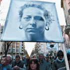 Manifestación en Barcelona contra el uso de pelotas de goma, con una pancarta con la foto de Ester Quintana, el pasado 23 de febrero.