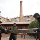 La chimenea Abelló preside los proyectos de futuro económico que se gestan en el Ildefe. En la foto,