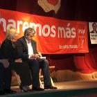 Perandones, Amparo Valcarce y Martínez escuchan la intervención de la procuradora Victorina Alonso