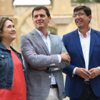 El líder de Ciudadanos, Albert Rivera, y su jefe de filas en Andalucía, Juan Marín, en Córdoba /