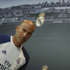 Zinedine Zidane, al término de la rueda de prensa de este sábado en la ciudad deportiva de Valdebebas