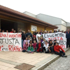 Los vecinos, movilizados en marzo de 2013, exigen que su centro imparta Secundaria.