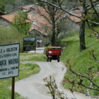 La carretera entre el valle de Valdeón y el de la Reina refleja la precariedad de las comunicaciones