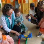 Algunos de los niños de la escuela de educación infantil comenzaron el nuevo curso.