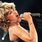 Tina Turner durante un concierto de su última gira europea. MACIEJ KOSYCARZ