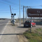 El trazado ferroviario de la Vía de la Plata, ahora cerrado al tráfico, a su paso por Astorga