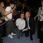 Tito Valverde se fotografió con varios de sus muchos admiradores