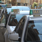 Foto de archivo de taxistas de Ponferrada. L. DE LA MATA
