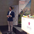 El gerente de Enoturismo del Bierzo, en la presentación.