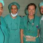 La médica leonesa (tercera por la izquierda), en el hospital Al-Khaar de Bagdad, con colegas iraquíes y una enfermera marroquí.