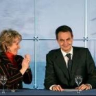 Aguirre aplaude a Zapatero tras la presentación del plan urbanístico