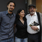 La periodista Olga Rodríguez presentó su libro acompañada por Juan Diego Botto y Trapiello.