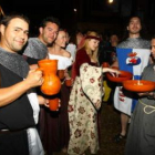 La cena dentro del castillo incluía potaje de garbanzos y codillo.