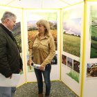 Ana López y Ricardo García Miranda, en la inauguración de la exposición.
