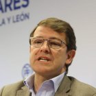Fernández Mañueco. DL