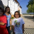 Tres de los cuatro niños que acudirán a la escuela de Argayo