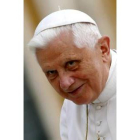 El Papa invita a acortar la diferencia entre ricos y pobres