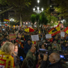 Concentración de este miércoles frente a la sede del PSOE en Santander en protesta por las negociaciones para la conformación de un nuevo Gobierno. ROMÁN G. AGUILERA