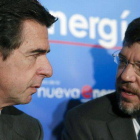 El ministro de Industria, José Manuel Soria (izquierda) y el secretario de Estado de Energía, Alberto Nadal, el pasado 14 de enero, en Madrid.