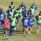 La plantilla blanquiazul vuelve hoy a los entrenamientos tras empatar en Cartagena.