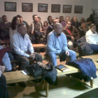 Los asistentes llenaron los asientos habilitados para seguir la charla de Alipio García.