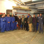 Palazuelo, Del Río y Montiel (centro) junto a los alumnos y profesores del taller de empleo.