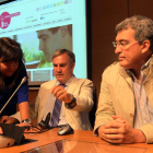 Amaya Pérez, Víctor Robla y Reyez Ávila, en la presentación de la web de Enoturismo Bierzo.
