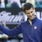 Novak Djokovic en el Grand Slam de Melbourne contra el francés Giles Simon.
