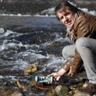 El ingeniero informático Pablo Pérez Robla ha ganado el Premio Innova de Energía y Medioambiente 2018 que concede el Diario de León por el desarrollo de un sistema de alerta temprana sobre la calidad de las aguas.