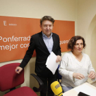Samuel Folgueral y Cristina López Voces. L. DE LA MATA