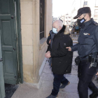 El acusado, entrando ayer en la Audiencia, para asistir a la tercera jornada del juicio que sigue hoy. RAMIRO