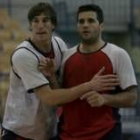 Viran Morros y Héctor Castresana durante un entrenamiento del Ademar