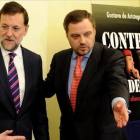 Arístegui junto a Mariano Rajoy, en una imagen de archivo.