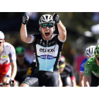 Cavendish celebra su triunfo ayer en el Giro.