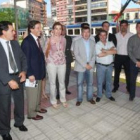 Los alcaldes de las zonas beneficiadas, junto a representantes de Feve, Junta y León.
