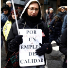 Una participante en una de las protestas por las condiciones laborales en la provincia.