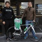 Miguel Ángel y Pablo Benito, dos hermanos dispuestos a dar muchos éxitos al Caja Rural. RAMIRO